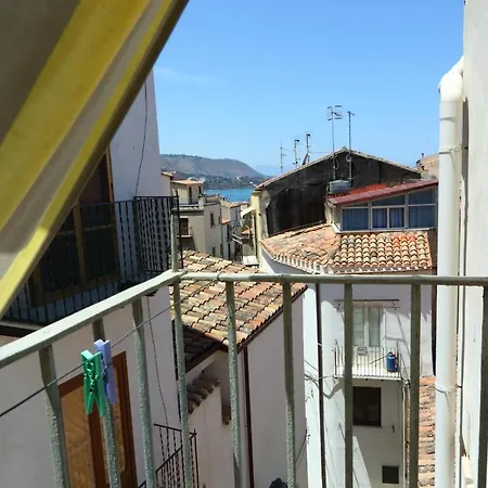 Terrazza Vittorio * Cefalù